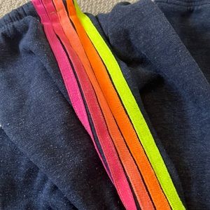 Aviator Nation woman’s small